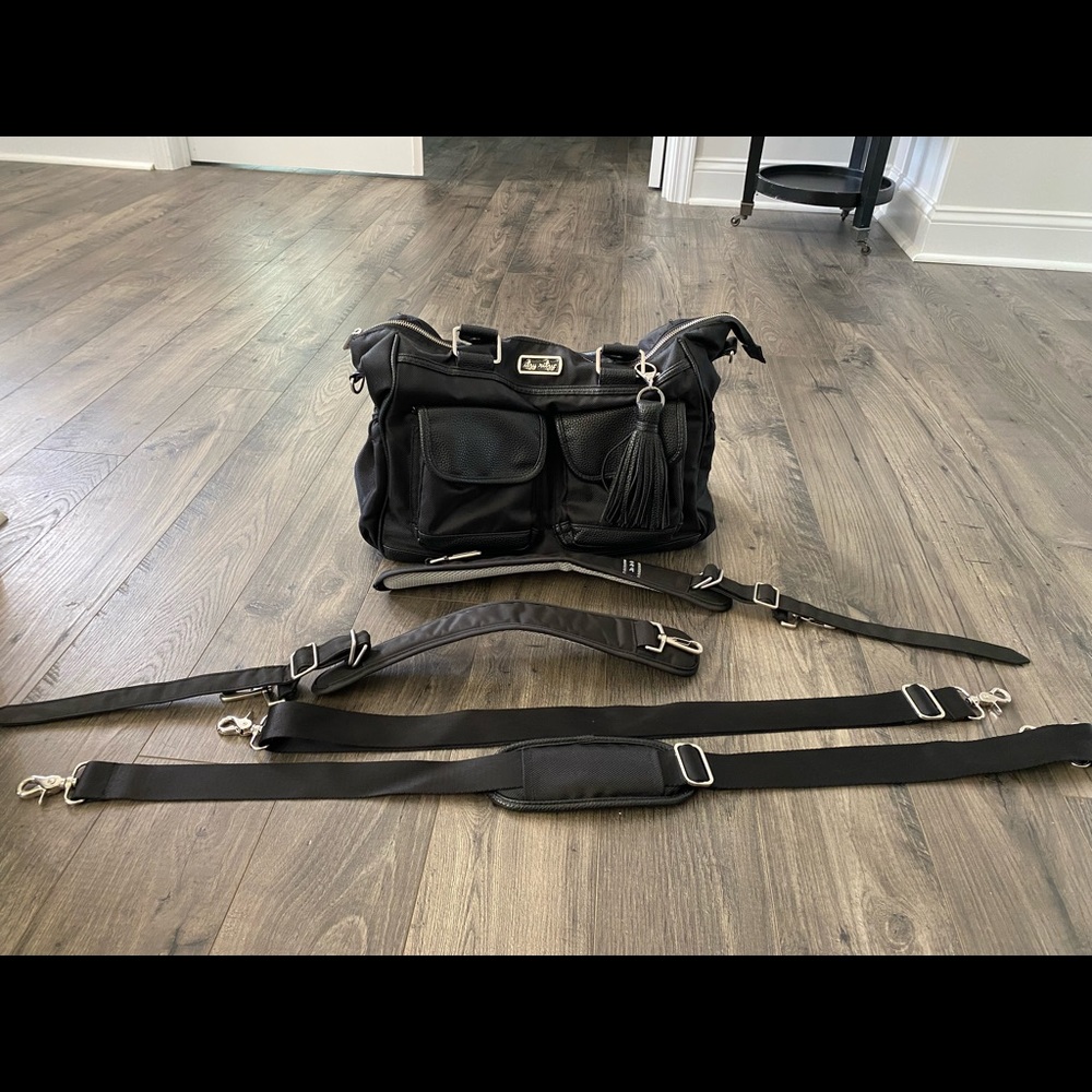 Itzy Ritzy Triple Threat Convertible diaper bag